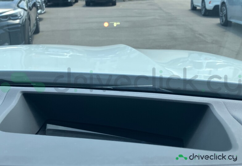 BMW X6 White