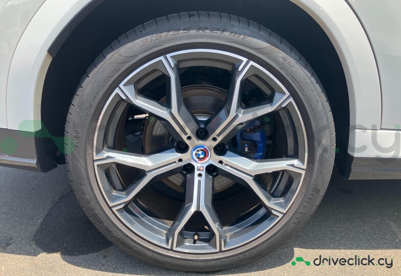 BMW X6 White