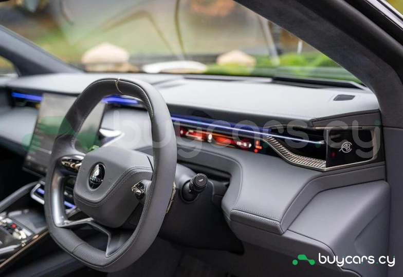 Lotus Eletre Зеленый