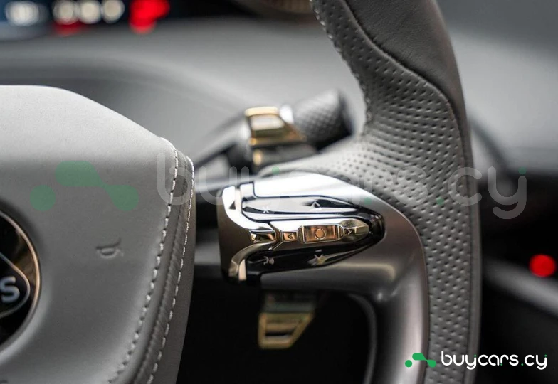 Lotus Eletre Зеленый