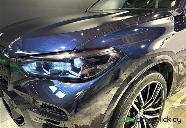 BMW X5 Black