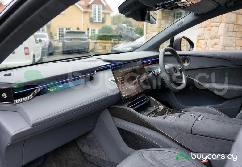 Lotus Eletre Зеленый