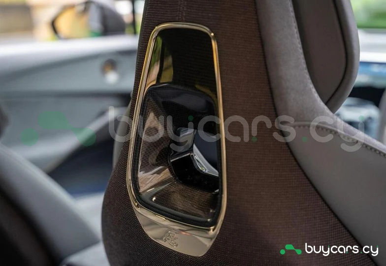 Lotus Eletre Зеленый