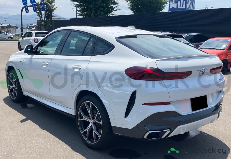 BMW X6 White