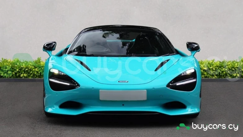 McLaren 750S Turquoise