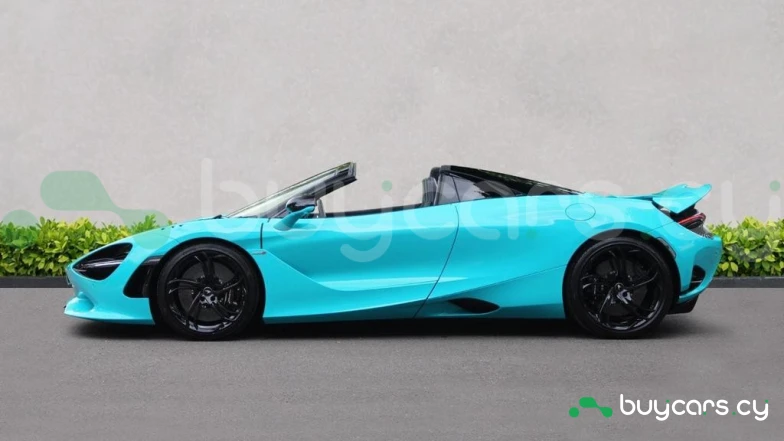 McLaren 750S Turquoise