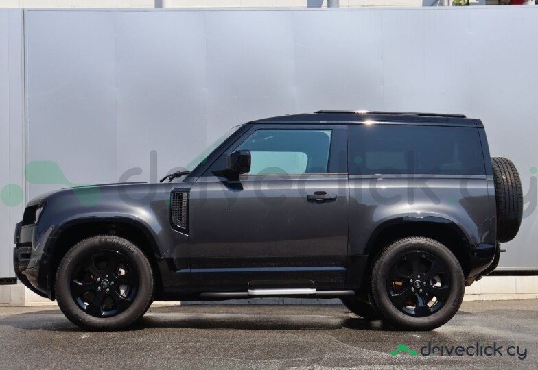 Land Rover Defender Grey