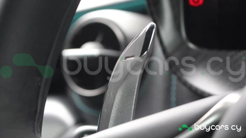 McLaren 750S Turquoise