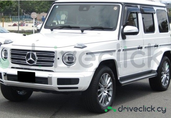 Mercedes G-class White