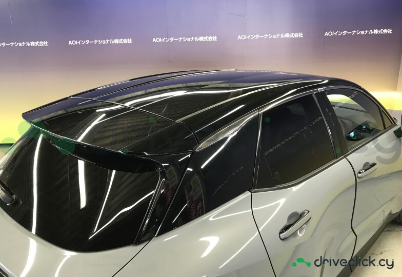 Lexus LBX Серый