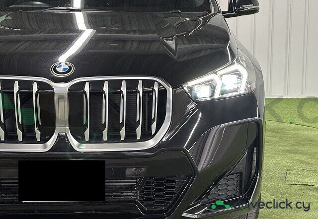 BMW X1 Black