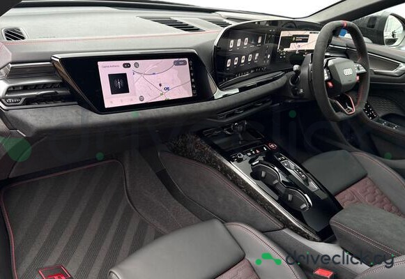 Audi RS5 Black
