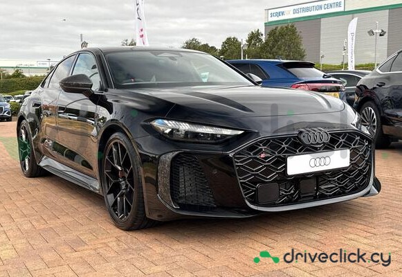 Audi RS5 Black