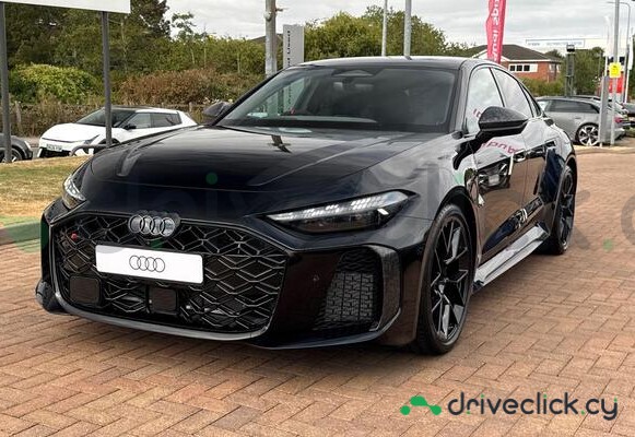 Audi RS5 Black