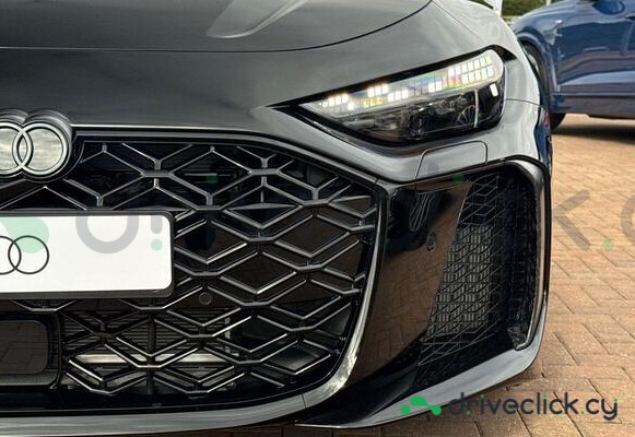 Audi RS5 Black
