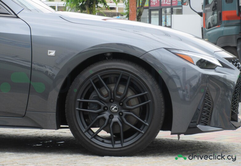 Lexus IS Grey