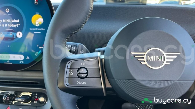 Mini Hatch Желтый