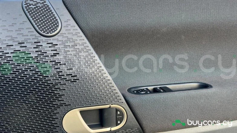 Mini Hatch Желтый