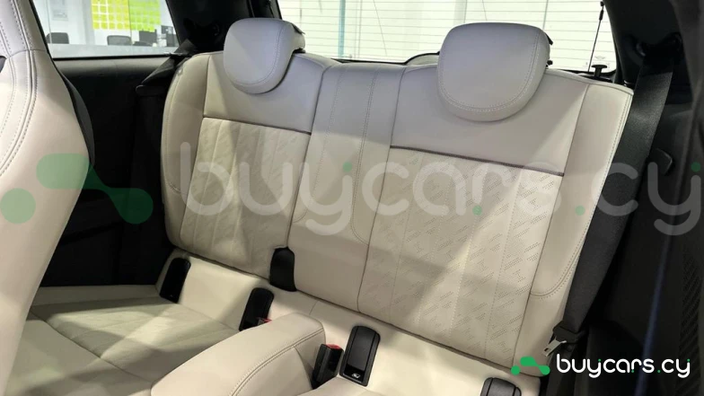 Mini Hatch Зеленый