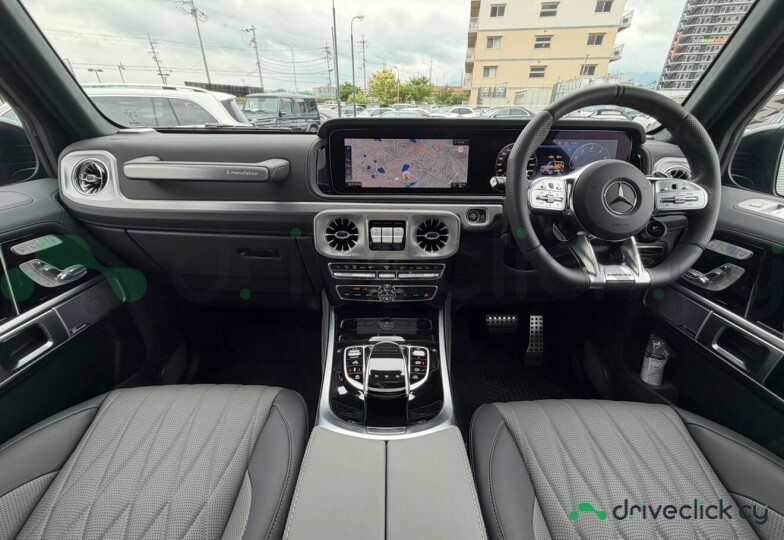 Mercedes G-class Black
