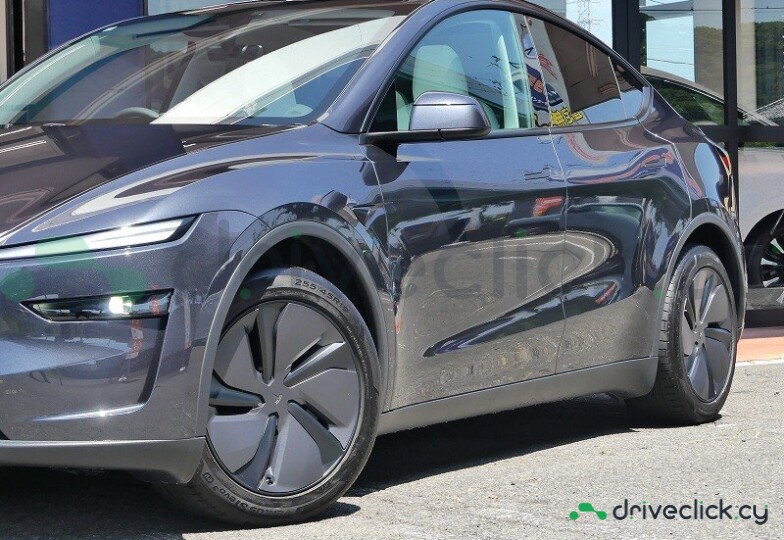 Tesla Model Y Grey