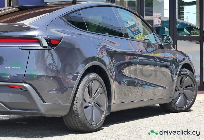 Tesla Model Y Grey