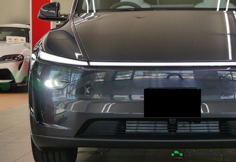 Tesla Model Y Grey
