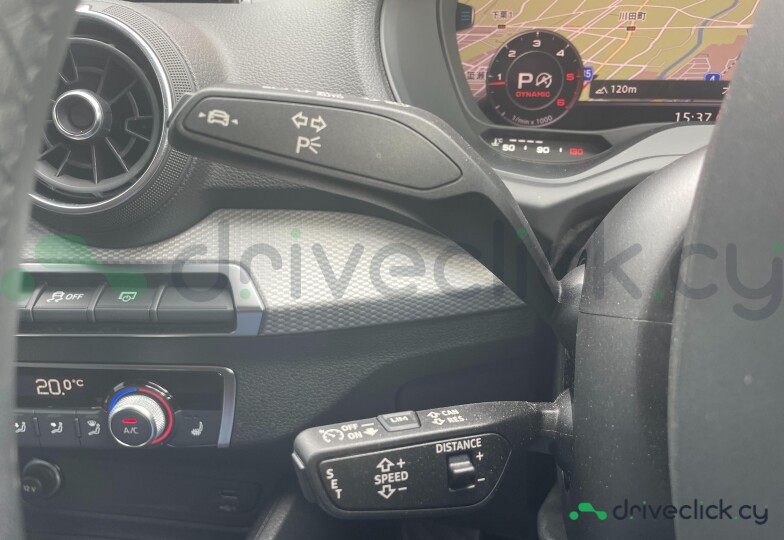 Audi Q2 White