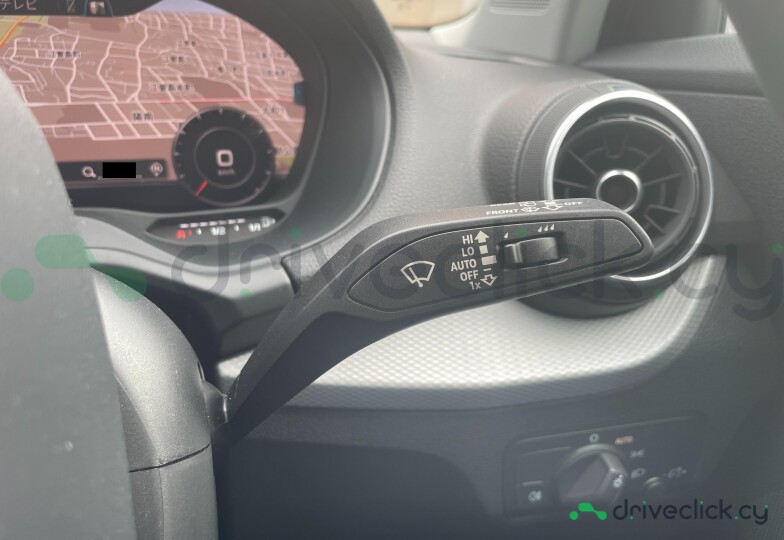 Audi Q2 White