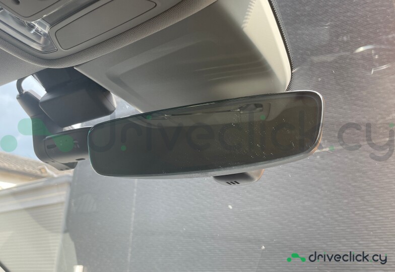 Audi Q2 White