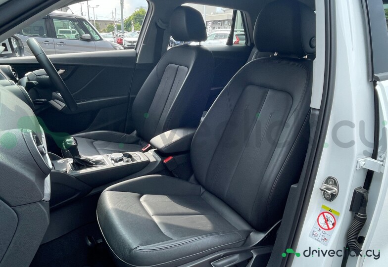 Audi Q2 White