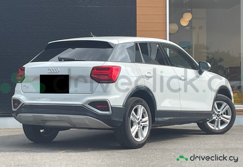 Audi Q2 White