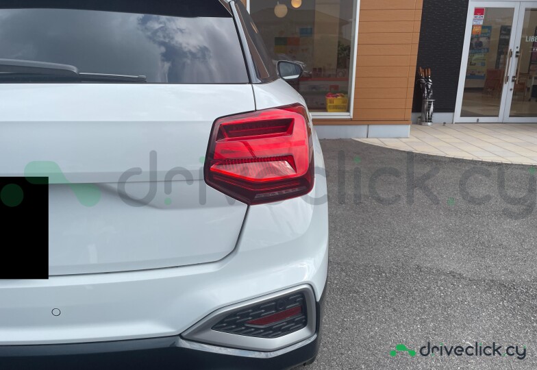 Audi Q2 White