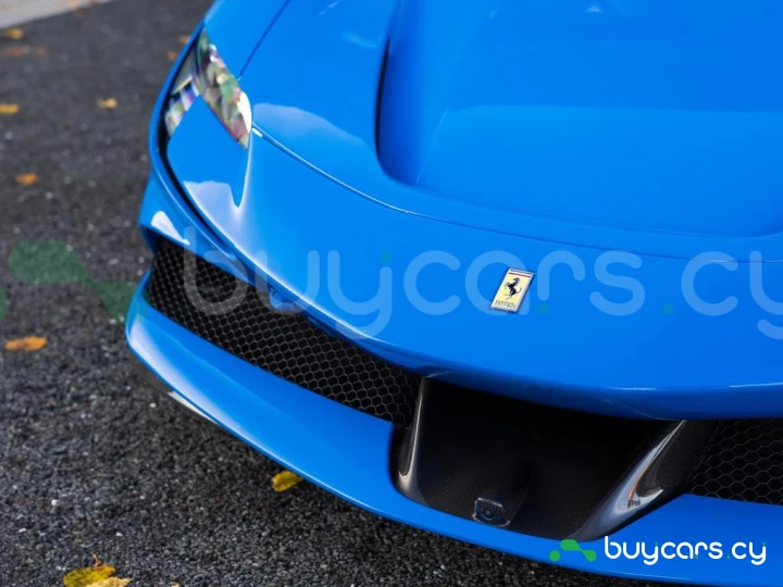 Ferrari SF90 Spider Blue