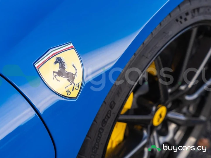 Ferrari SF90 Spider Blue