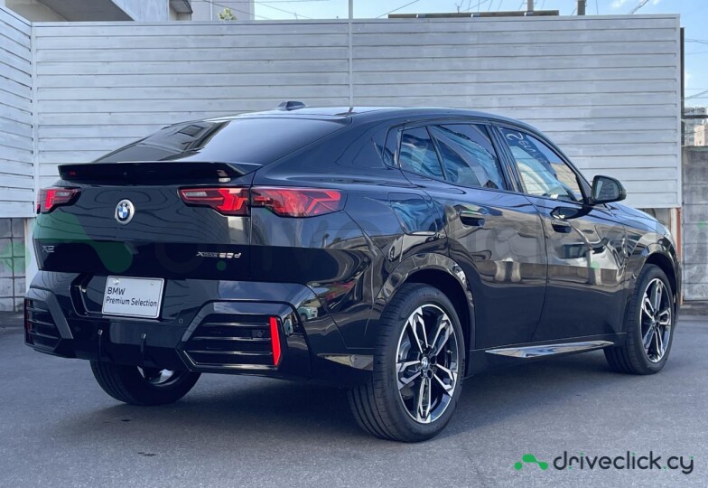 BMW X2 Black