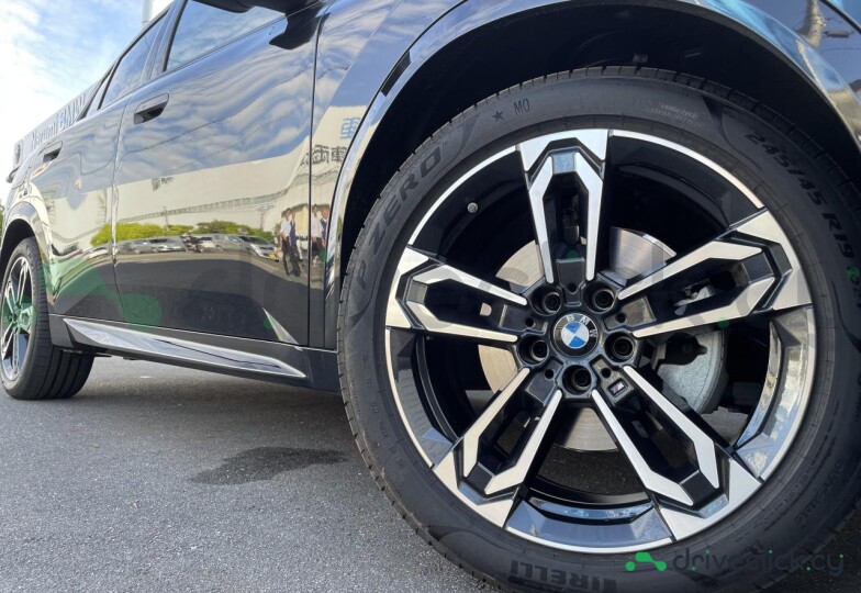 BMW X2 Black