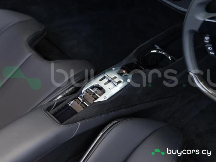 Ferrari SF90 Spider Blue