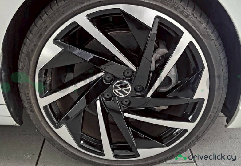 Volkswagen Arteon White