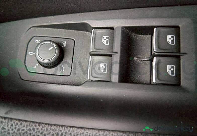 Volkswagen Arteon White