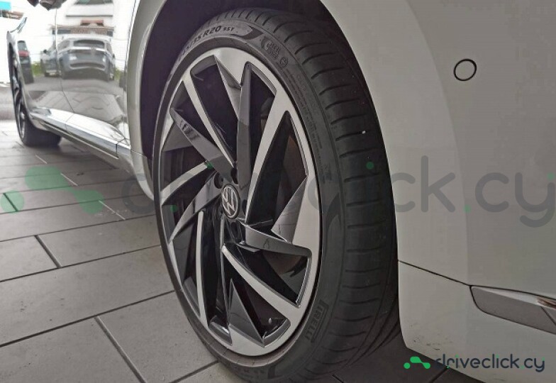 Volkswagen Arteon White