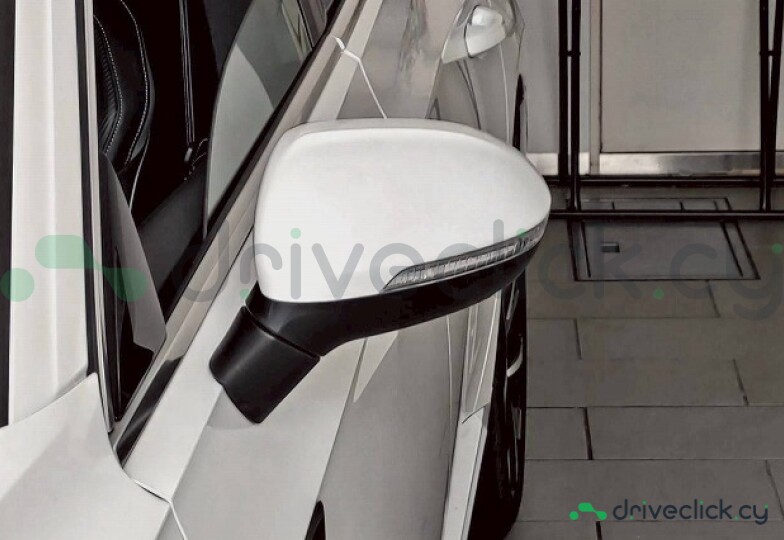 Volkswagen Arteon White