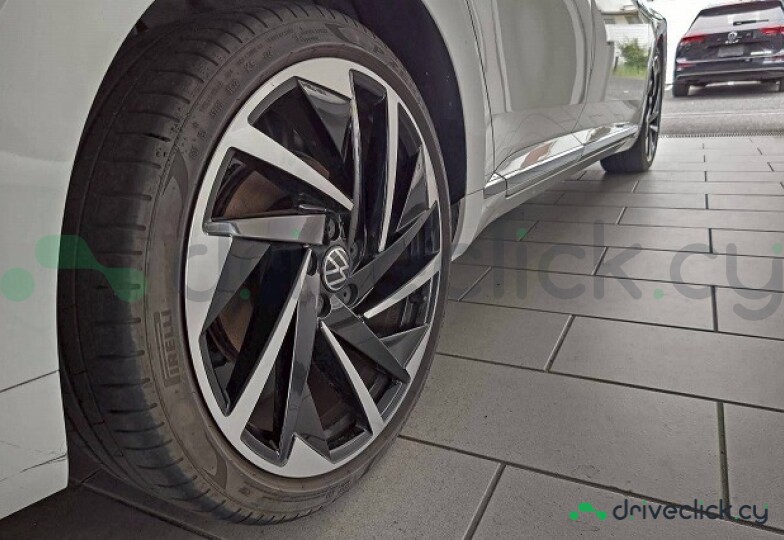 Volkswagen Arteon White