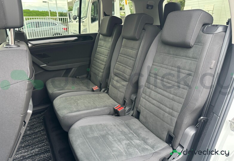 Volkswagen Golf Белый