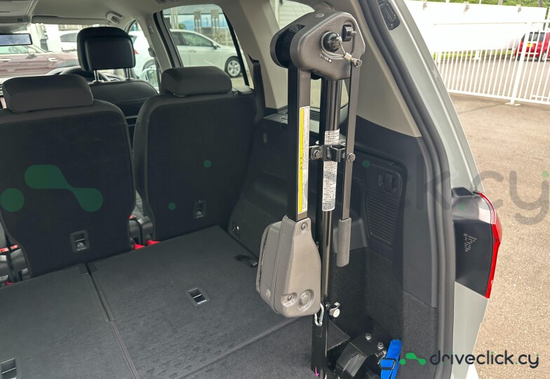 Volkswagen Golf Белый