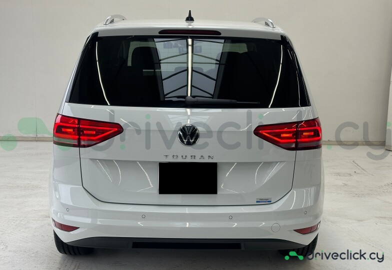 Volkswagen Golf Белый