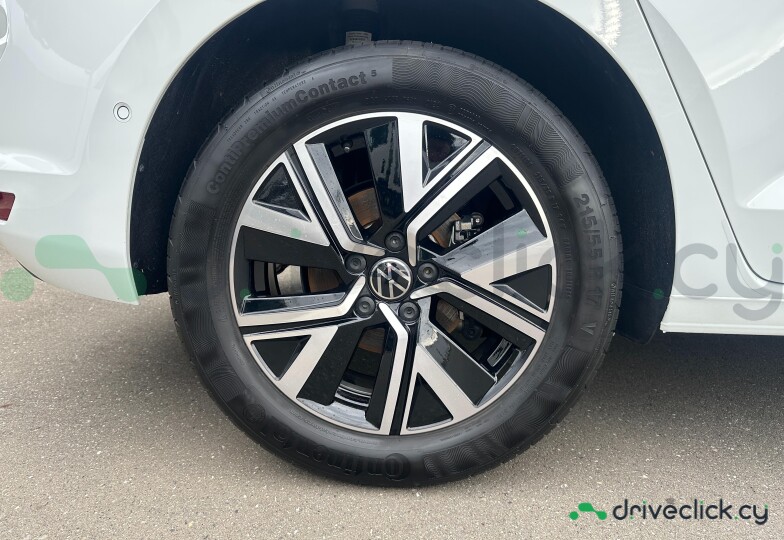 Volkswagen Golf Белый