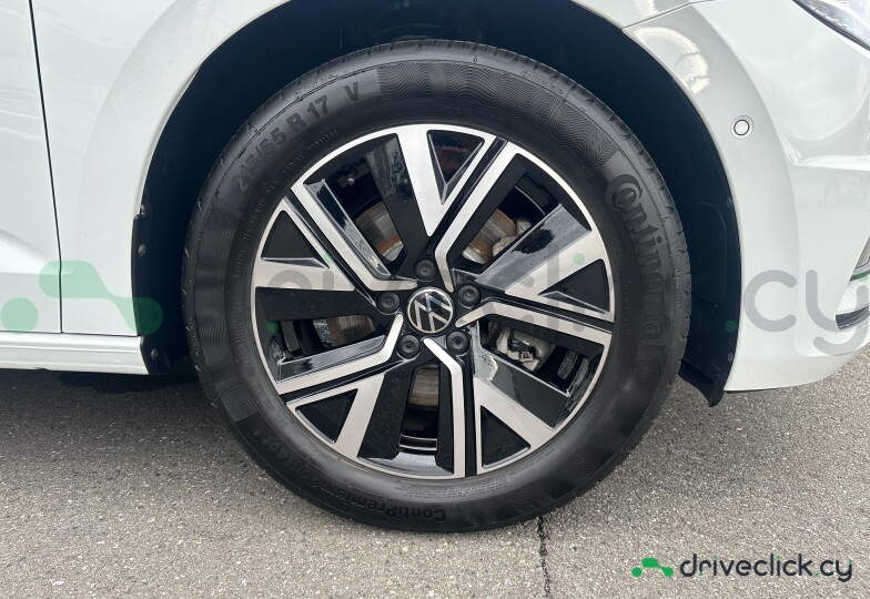 Volkswagen Golf Белый