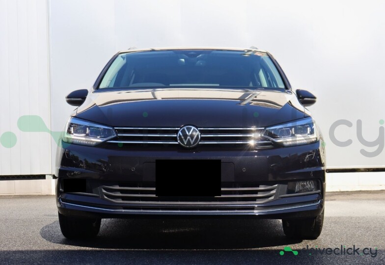 Volkswagen Golf Black