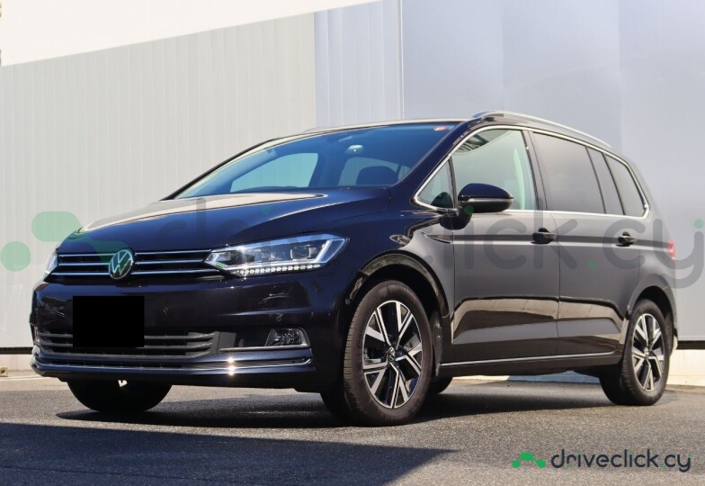 Volkswagen Golf Black
